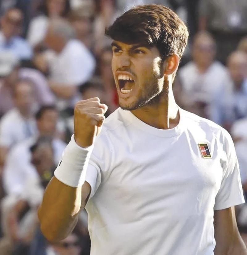 ¡CARLOS ALCARAZ FULMINA A NORRIE Y AVANZA A SEMIS DE WIMBLEDON!