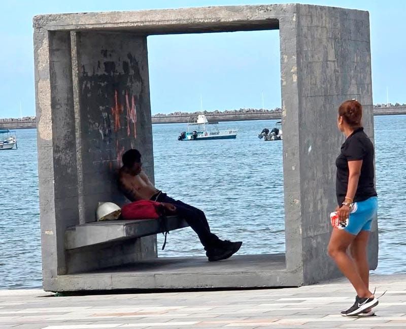 ¡HOMBRE PIERDE LA VIDA EN PLAZA DEL MIGRANTE!