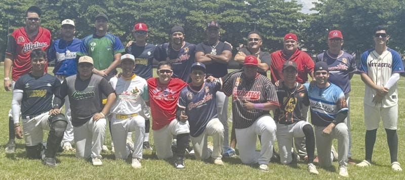 ¡ATLÉTICOS YA ES LÍDER EN LA PELOTA SABATINA!