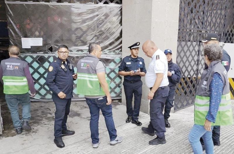 ¡SE DESPLOMA UN ELEVADOR EN EDIFICIO DEL TRIBUNAL FEDERAL DE CONCILIACIÓN Y ARBITRAJE!
