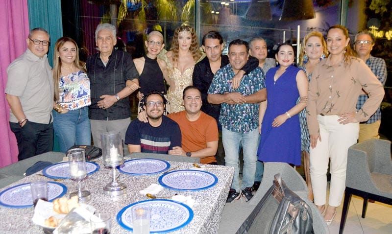 CENA DE DESPEDIDA PARA NOELIA