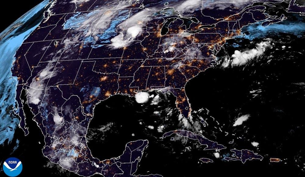 ¡DISTURBIO EN EL RINCÓN DEL GOLFO DE MÉXICO! - *HUMEDAD QUE ABOCHORNA