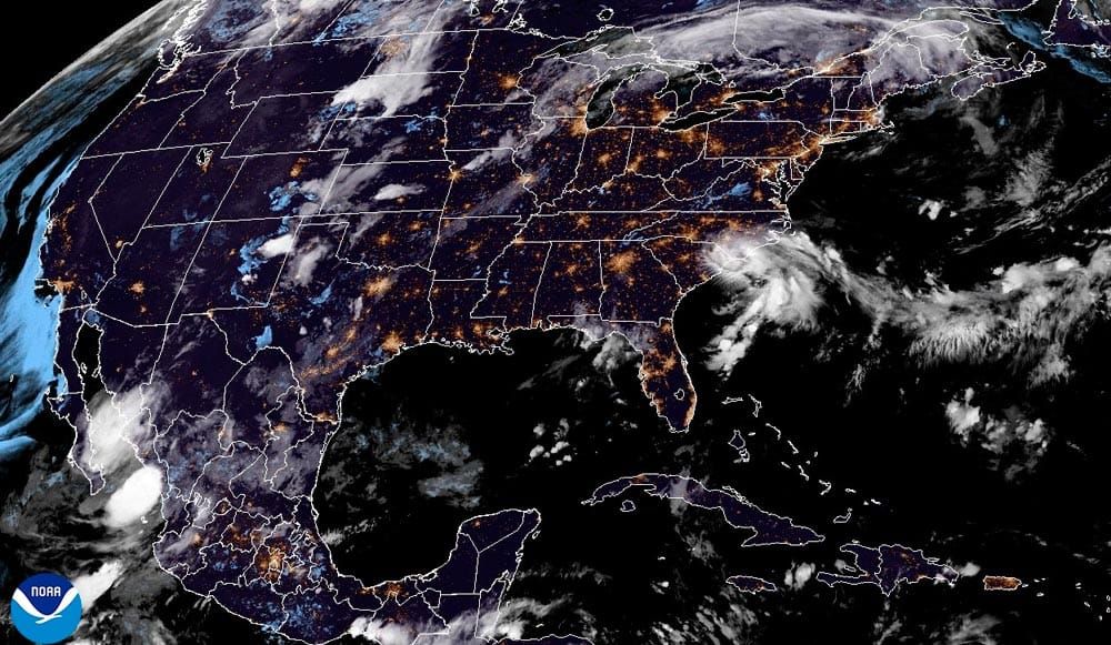 ¡BREVE TREGUA ATMOSFÉRICA DE UN PAR DE DÍAS! - *DOS DEPRESIONES TROPICALES ACECHAN AMBOS OCÉANOS.