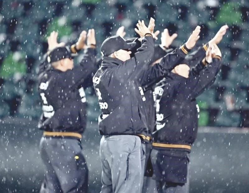 ¡IMPIDE LLUVIA TERMINAR EL TERCERO ENTRE DIABLOS Y PERICOS PUEBLA!
