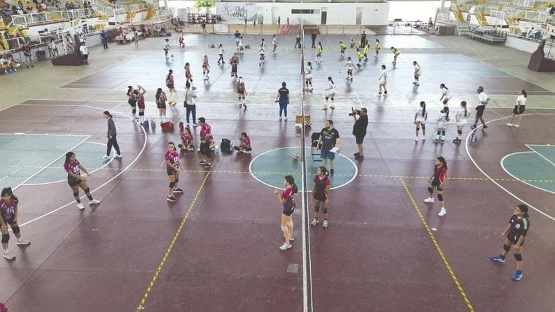 ¡INVITAN A CURSO DE ARBITRAJE INTERNACIONAL DE VOLEIBOL!