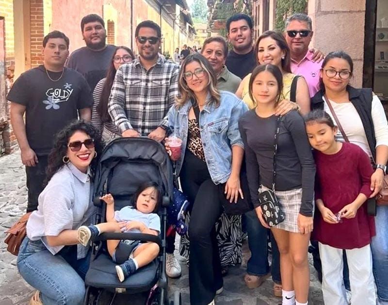 LUCY GÓNGORA CELEBRA UN AÑO MÁS DE VIDA