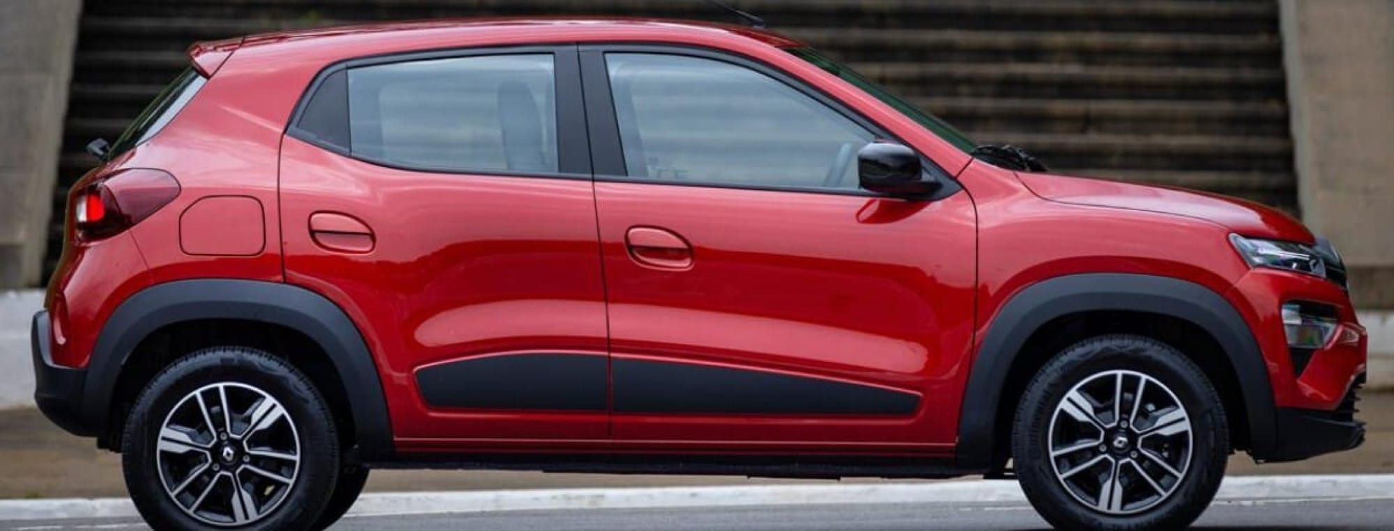 ¡PROFECO ADVIERTE SOBRE DESPERFECTO EN KWID RENAULT, EL AUTO MÁS BARATO DE MÉXICO!