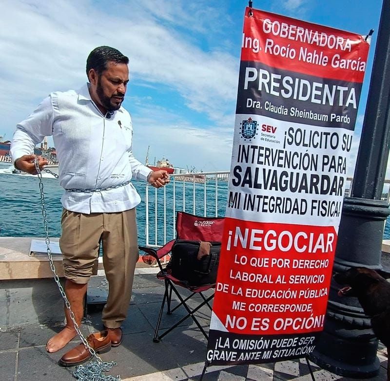 ¡SE ENCADENA! - EN LA MACROPLAZA