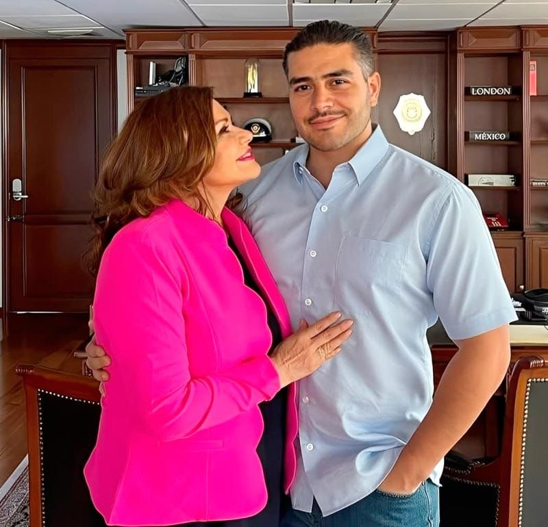 ¡NO LLEGÓ HARFUCH! - *Al evento presidencial en Veracruz