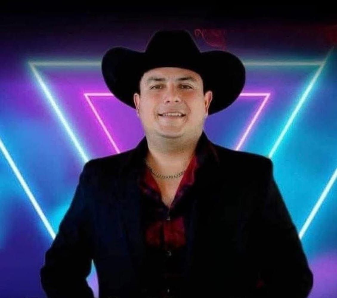 ¡MURIÓ EL CANTANTE LALO CORRAL! - DERRAPÓ EN SU MOTOCICLETA DESPUÉS DE VISITAR A SU HIJA DE 6 AÑOS