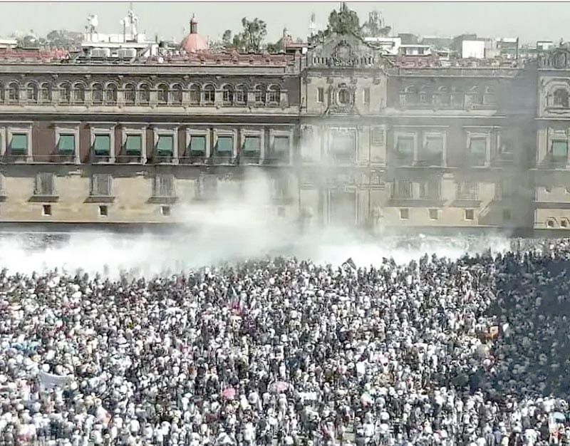 ¡“Y RETIEMBLE EN SUS CENTROS LA TIERRA”!