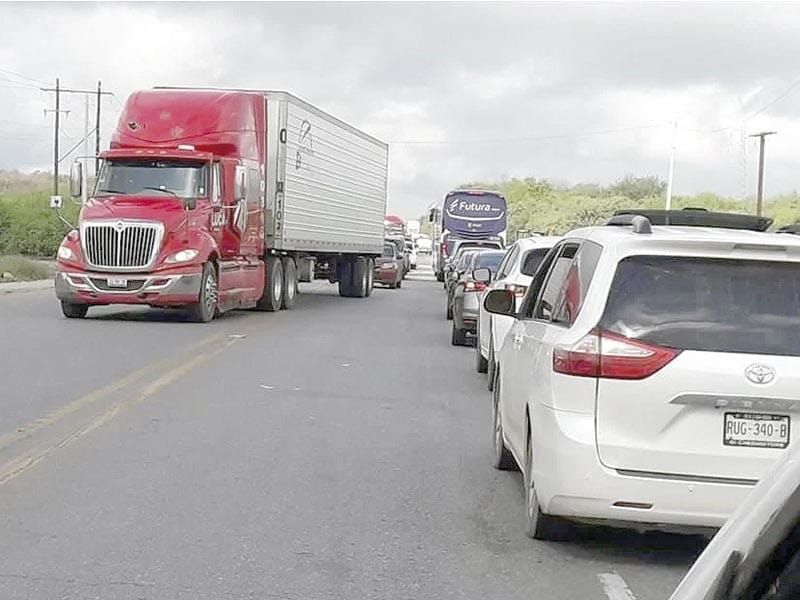 ¡TRUENAN MÉXICO Y EU POR ROBOS CARRETEROS!