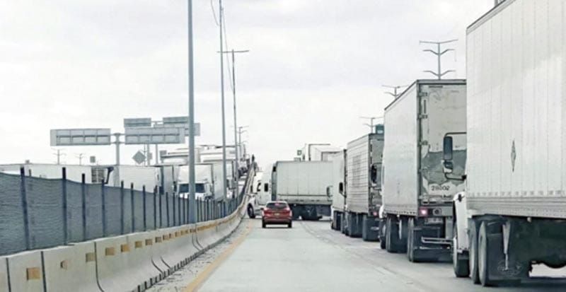 ¡QUEDAN AGENTES ADUANALES EN CENTRO DE LEY ADUANERA!