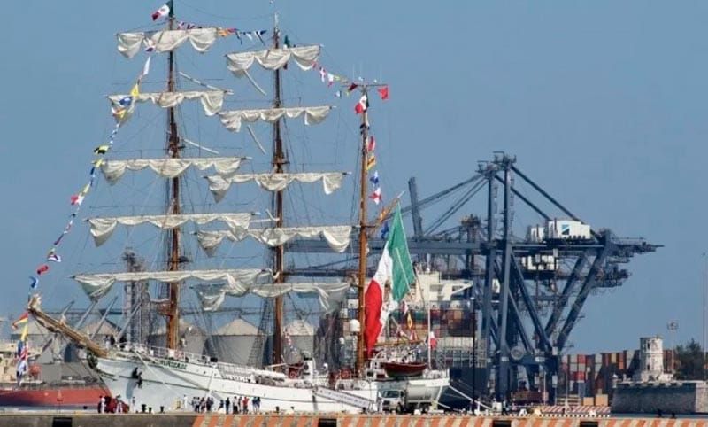 ¡VIENE EL CUAUHTÉMOC!