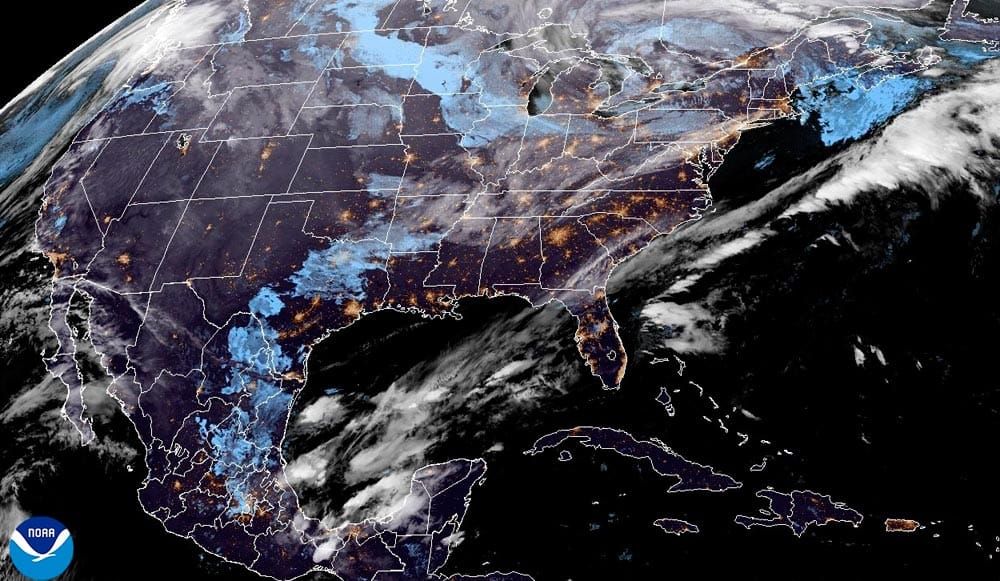 ¡CRUZA EL FRENTE FRÍO Y NOS TRAE LLUVIAS Y "NORTE" FUERTE! - *Y EL DOMINGO LLEGA OTRO FRENTE FRÍO AL GOLFO DE MÉXICO