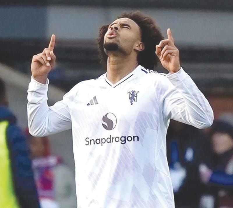 ¡TERMINA ZIRKZEE SEQUÍA CON GOLAZO EN TRIUNFO DEL MANUNITED!