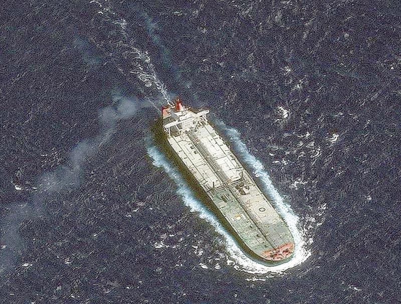 ¡ORDENA TRUMP BLOQUEAR PETROLEROS QUE SE DIRIJAN A VENEZUELA!
