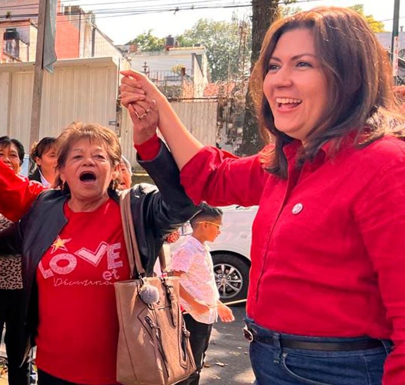 ¡“TENEMOS EL CORAZÓN ROJO”! - CAROLINA