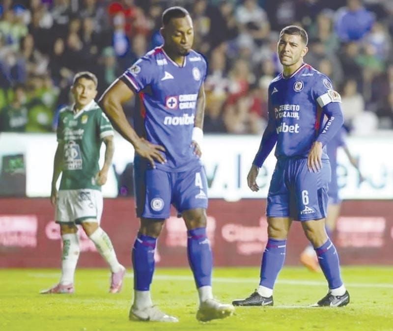 ¡DESCARRILA LA MAQUINA! - UCHALEEE…