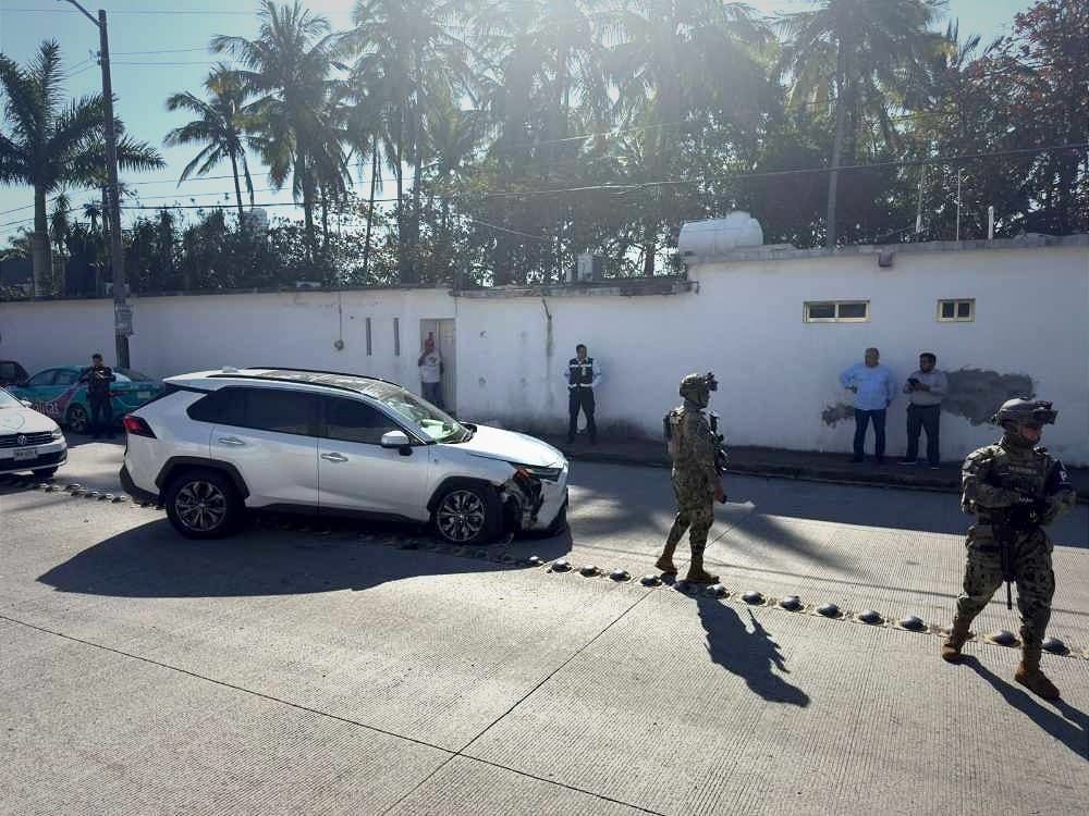 ¡PEPÍN LE LLEGA POR ATRÁS!