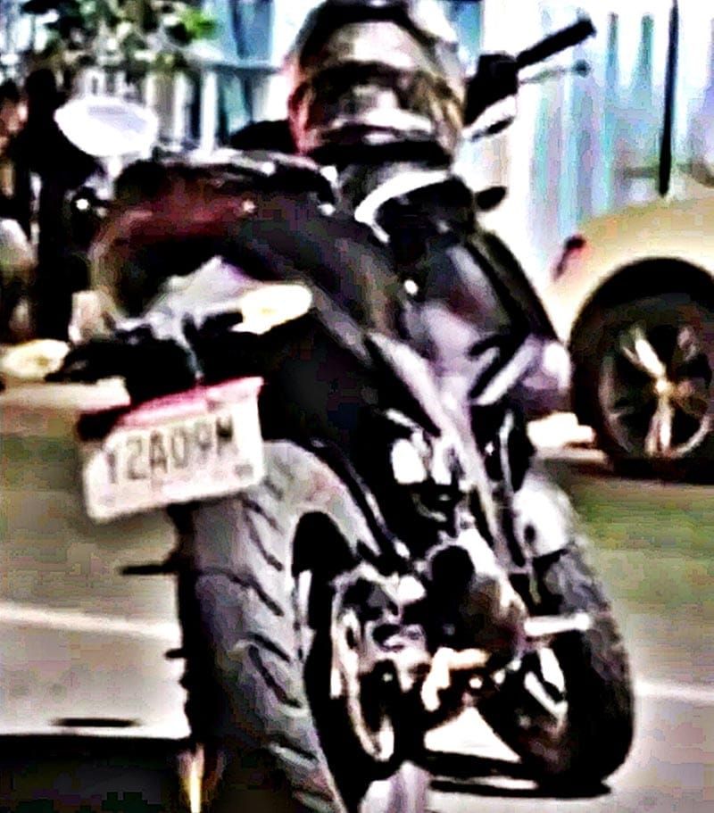 ¡ROBAN MOTO DE TRABAJADOR EN LA AVENIDA EJÉRCITO MEXICANO!