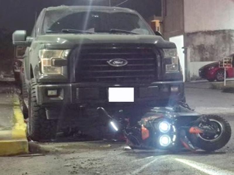 ¡PIERDE LA VIDA OPERADOR DE CAMIONES!