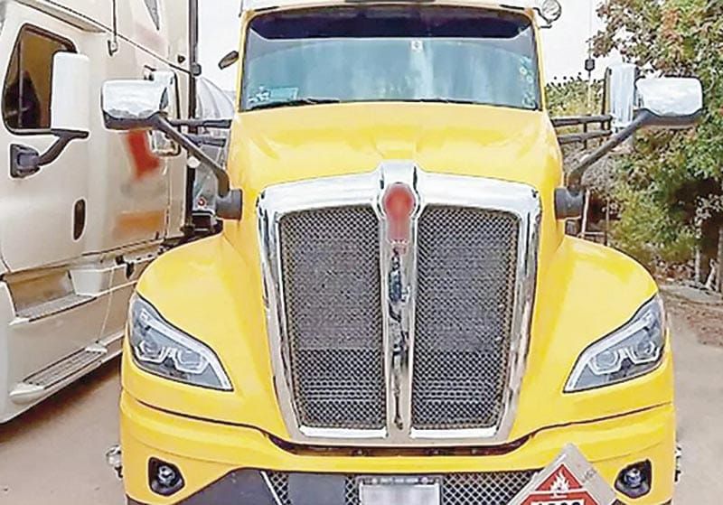 ¡CRECE DECOMISO DE HUACHICOL Y DROGA EN TRACTOCAMIONES!