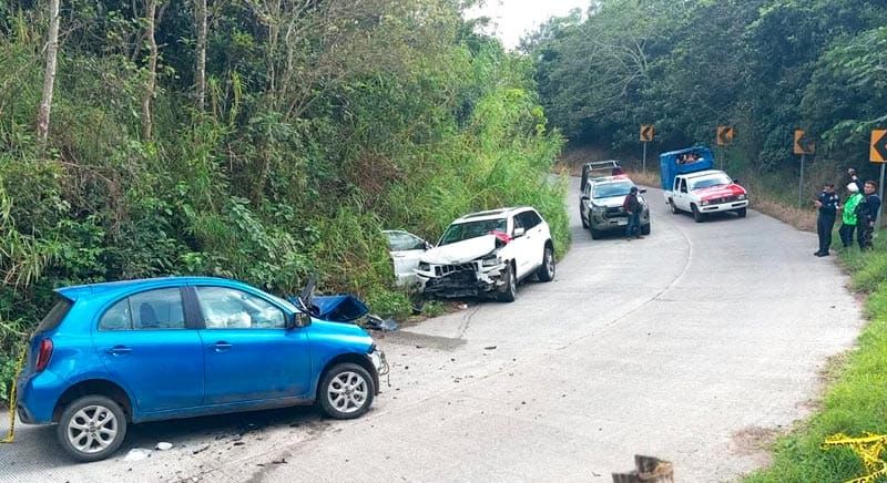 ¡PRESIDENTE MUNICIPAL DE ALTO LUCERO LESIONADO EN ACCIDENTE CARRETERO!