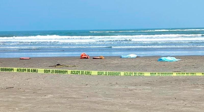 ¡TRAGEDIA EN PLAYA DE CAZONES!