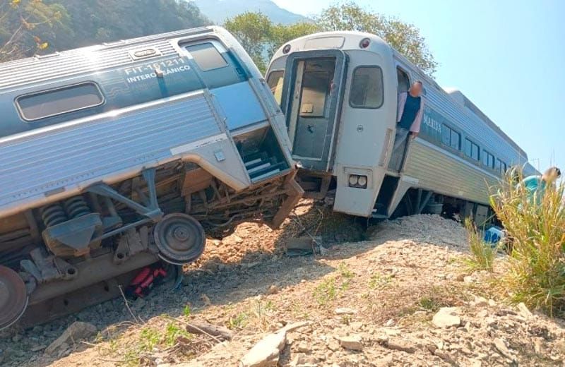 ¡CLAUDIA CULPA A LOS INGENIEROS NO AL HIJO DE AMLO! - POR ACCIDENTE DEL INTEROCEÁNICO