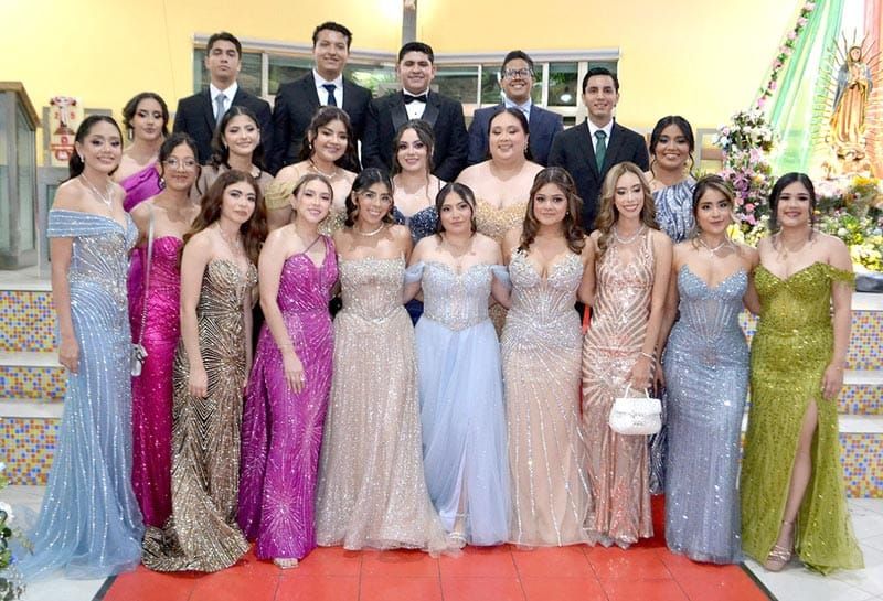 VALERIA MUÑOZ GARCÍA EGRESADA EN MEDICINA