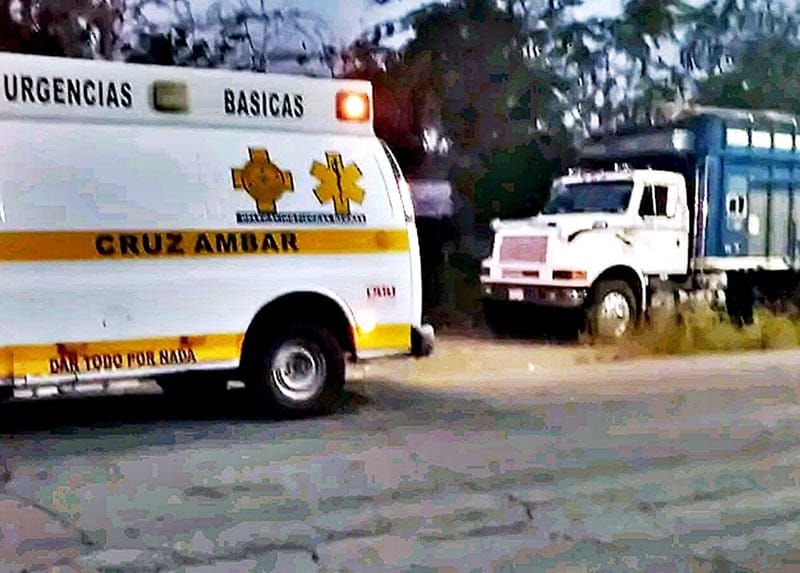 ¡CHOFER GOLPEADO EN ASALTO CUANDO DORMÍA EN SU TORTON!