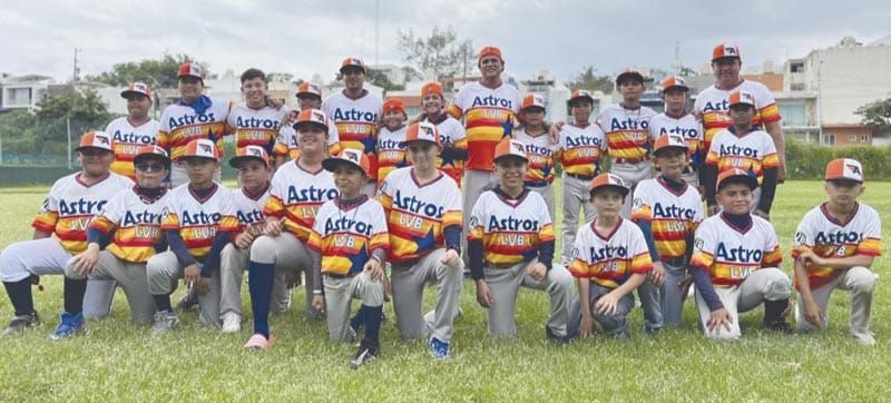 ¡ESCUELITA DE BÉISBOL EN RANCHO DEL PADRE!