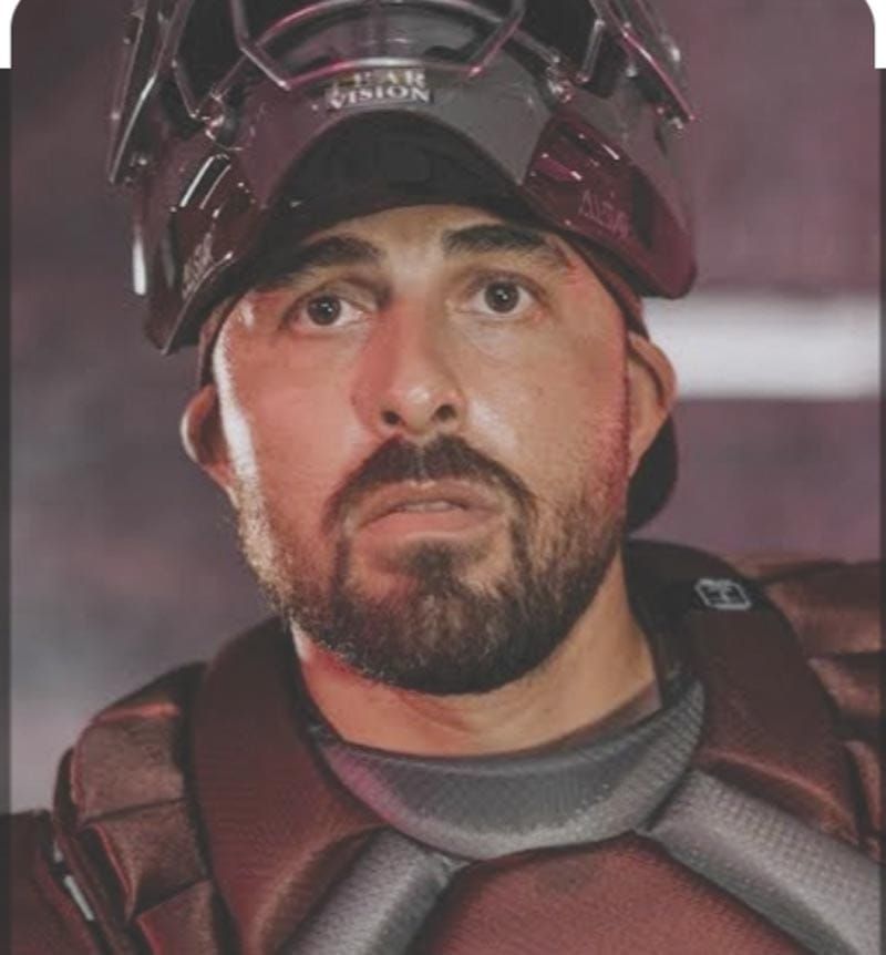 ¡UNA HISTORIA LLAMADA BÉISBOL! | ALÍ SOLÍS SE PONE EL PLUMAJE DEL GLORIOSO - Tal y como se los adelanté, uno de los receptores mexicanos con mejor liderazgo y efectividad en la actualidad, llega al puerto. Alí Solís, se vestirá de Glorioso en la…
