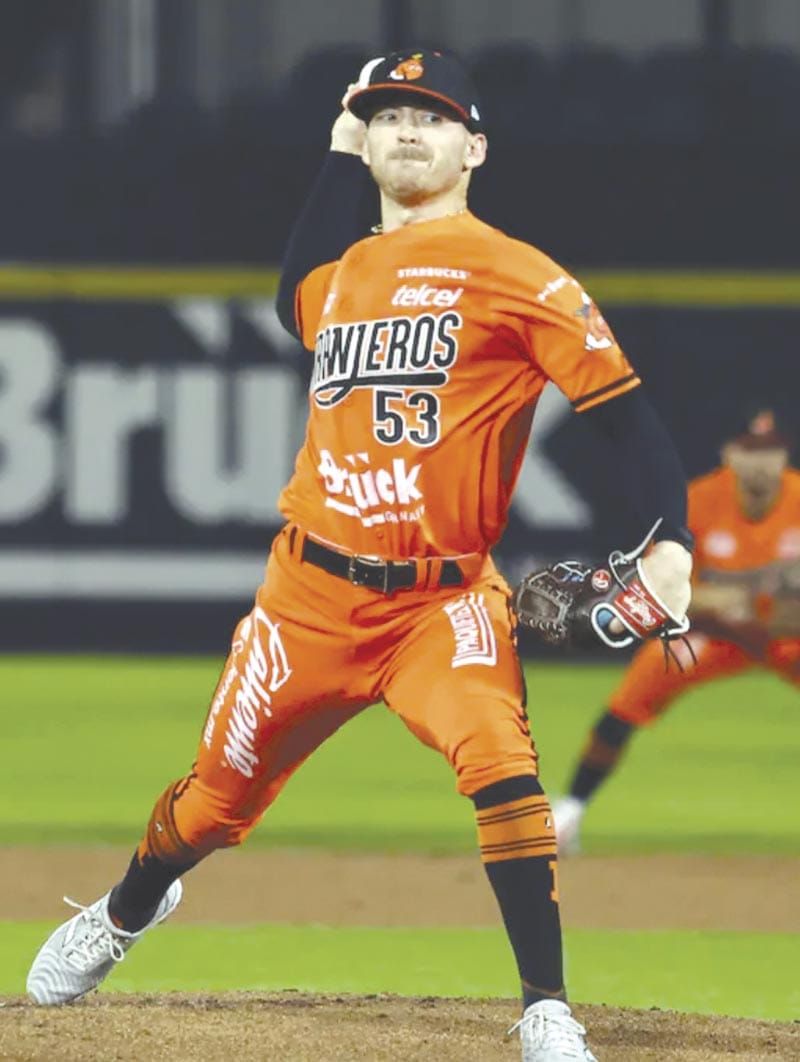 ¡LLEGA PITCHER PAUL CAMPBELL AL ÁGUILA!