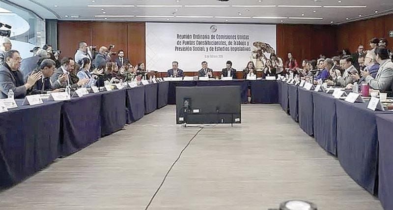 ¡AVANZA EN EL SENADO DICTAMEN DE JORNADA LABORAL DE 40 HORAS!