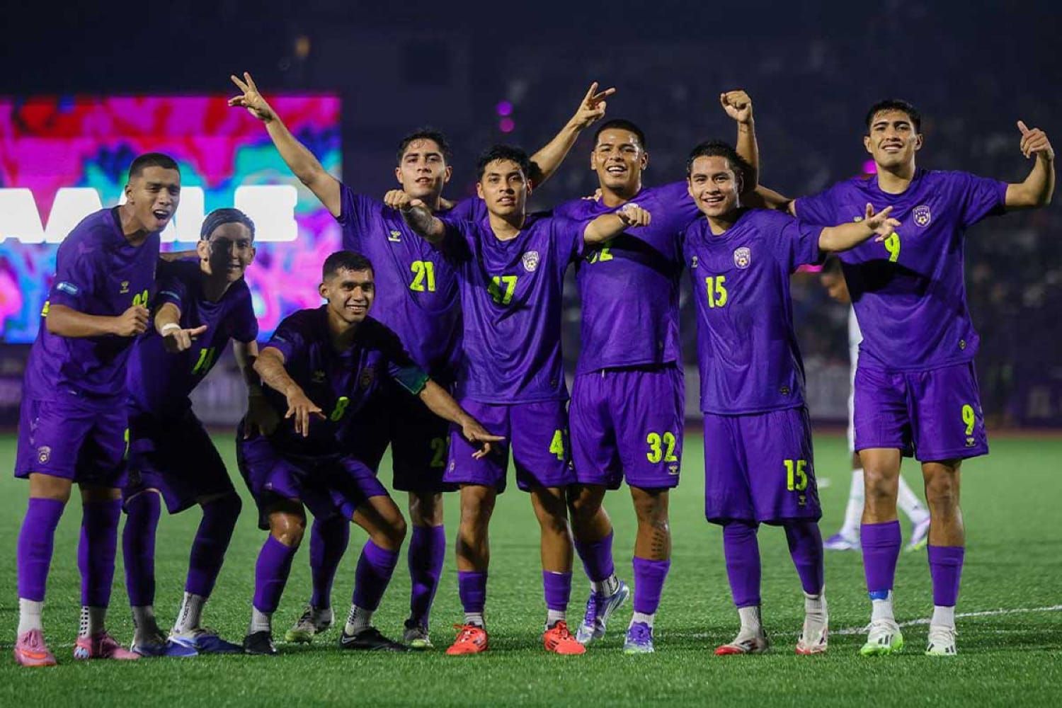 ¡RACING ENVUELTO EN EL ESCÁNDALO VA POR LA VICTORIA DE VISITA!