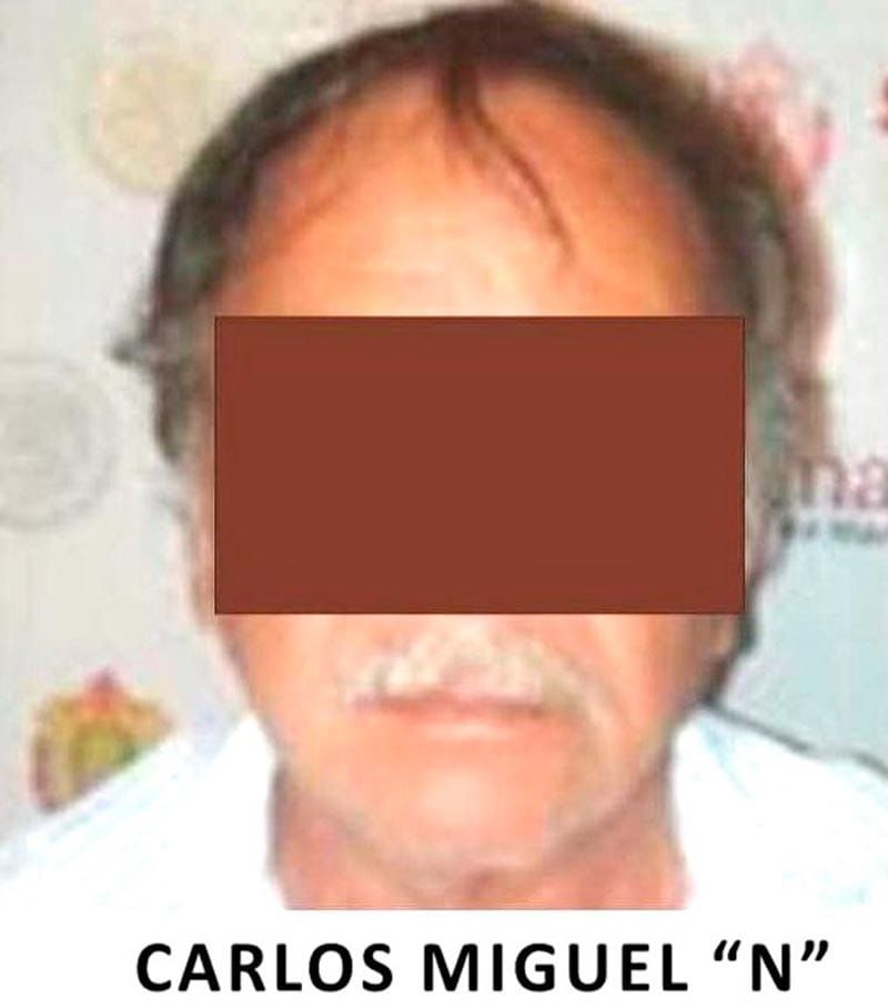 ¡HUNDEN A TAXISTA EXTORSIONADOR DE TUXPAN!