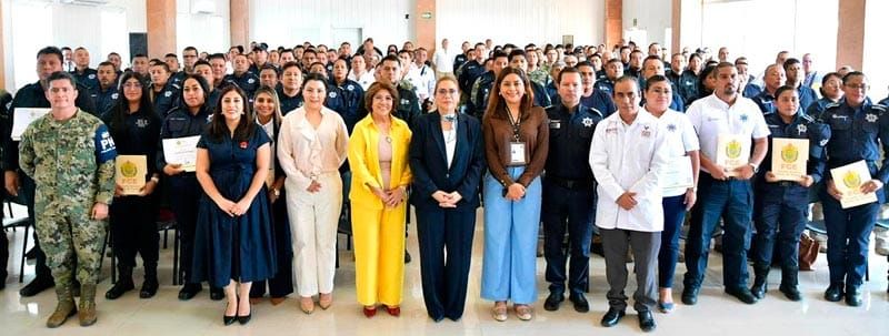 ¡CLAUSURAN CURSO OTORGADO A POLICÍAS PREVENTIVOS!