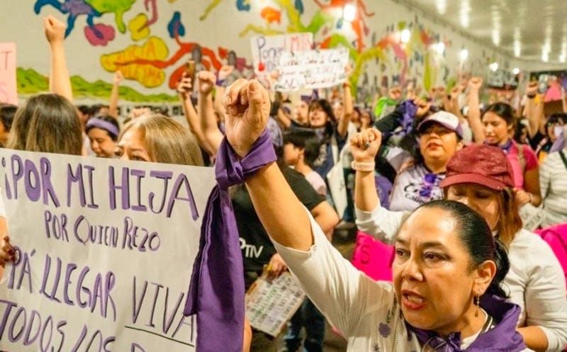 ¡NI UNA MÁS! - Y NI UNA MENOS...