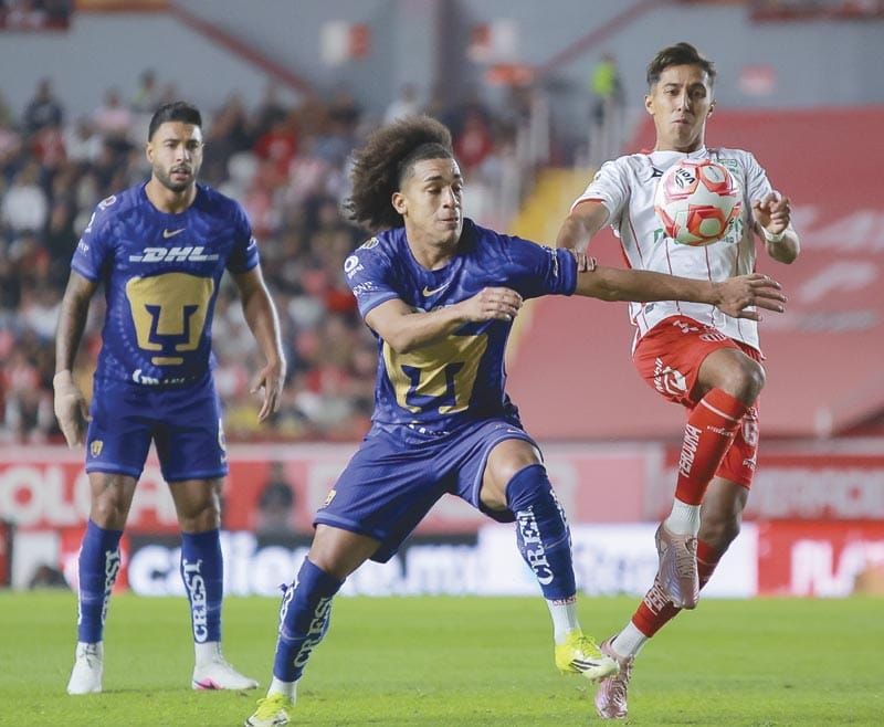 DA “MEMOTE” TRIUNFO A LOS PUMAS FRENTE AL NECAXA!