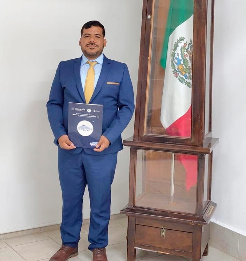 FELICITAMOS AL ING. ANGEL GRAJALES MERCADER...