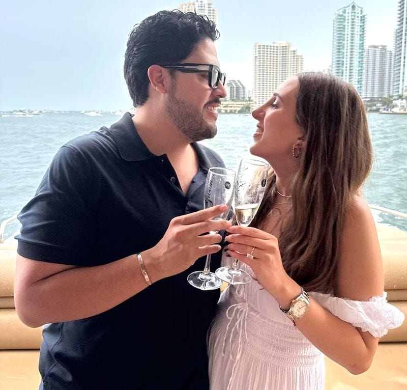 ¡BODA DORADA! - DE CHIQUI-ALDANA