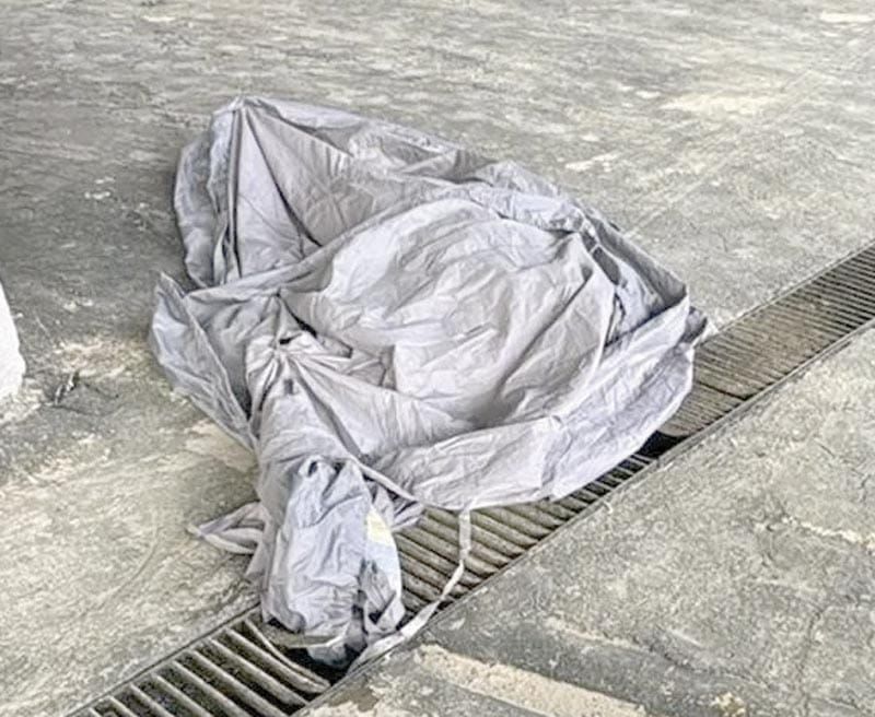¡MUERE AFICIONADO EBRIO POR SALTAR DE SEGUNDO PISO EN EL ESTADIO BANORTE!