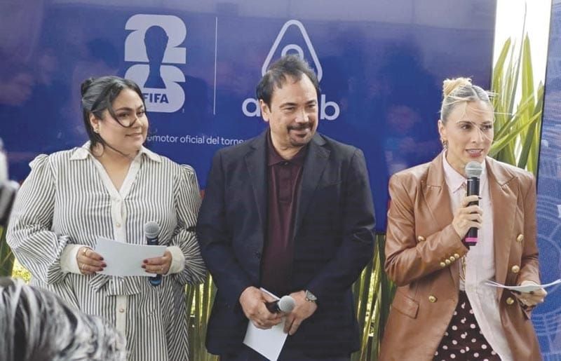 ¡DORMIRÁ HUGO SÁNCHEZ CON CUATRO AFICIONADOS EN ESTADIO CDMX!