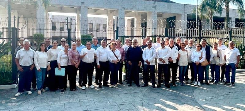 ¡JUBILADOS VS. PENSIONES DORADAS! - TENÍA QUE SER