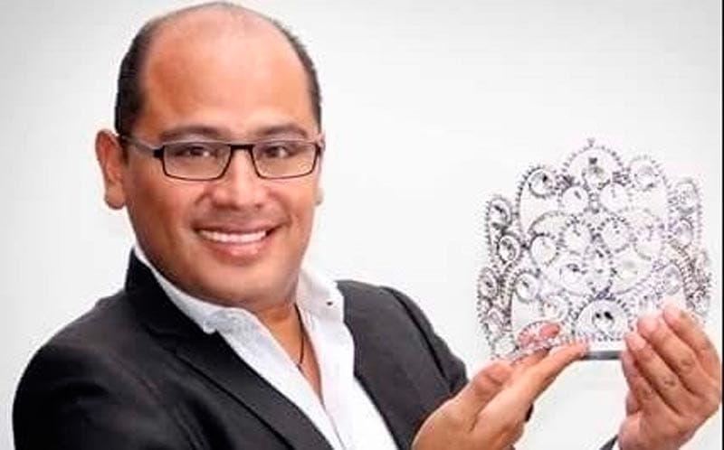 ¡LUTO EN LA MODA: MUERE EL DISEÑADOR TONY SEQUERA!