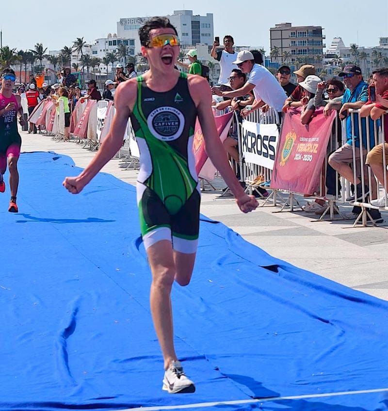 ¡TRIATLETA DE ACERO!