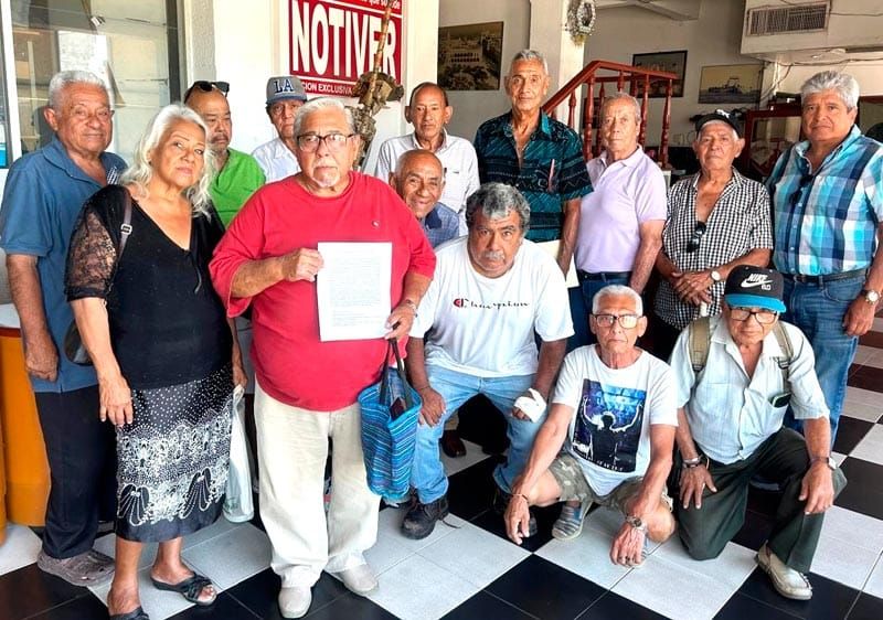 ¡NACE COALICIÓN DE MANIOBRISTAS! - *Con auténticos socios accionistas