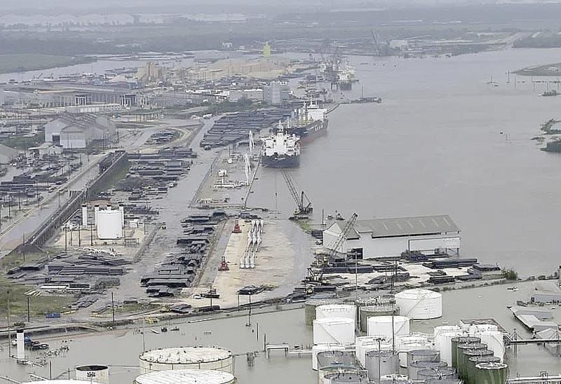 ¡DEER PARK DERRAMA DIESEL EN TEXAS!